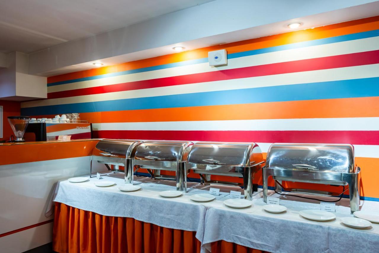 Practicotel Kijev Kültér fotó