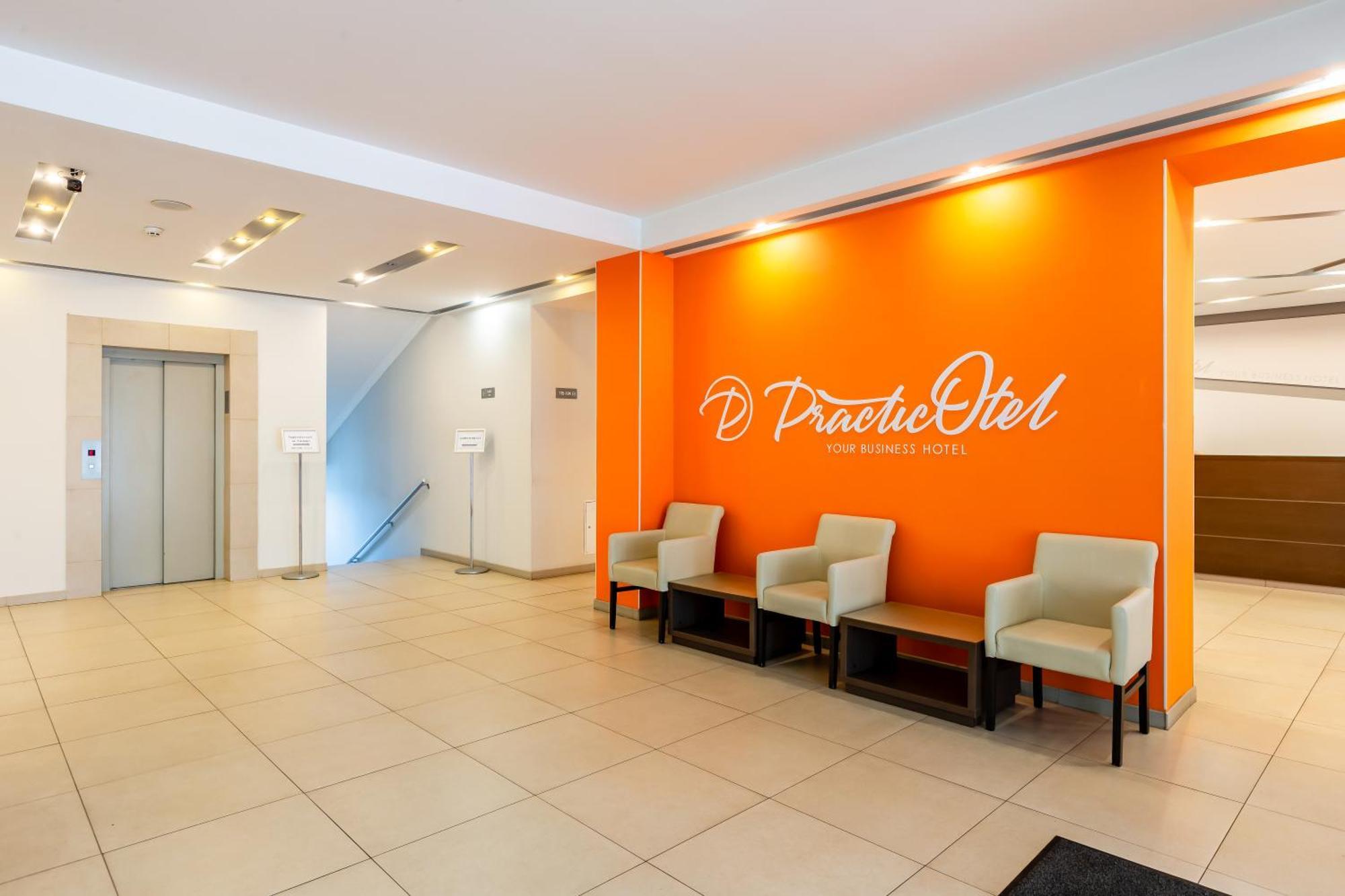 Practicotel Kijev Kültér fotó